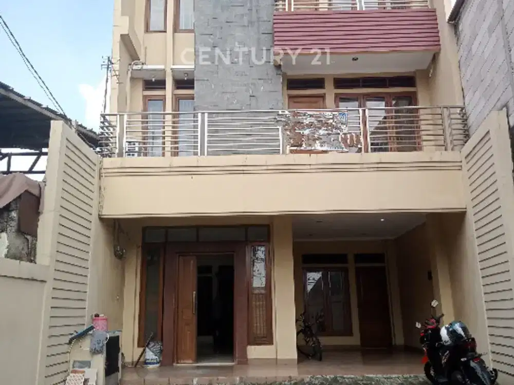 Rumah Kokoh 3 Lantai Di Utan Kayu Bisa Buat Kantor