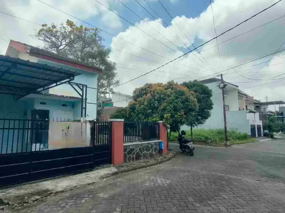 Rumah Hitung Tanah Saxophon Tunggul Wulung