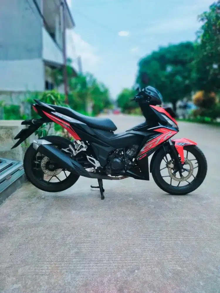 SUPRA GTR 150 NEW SPORTY ISTIMEWA