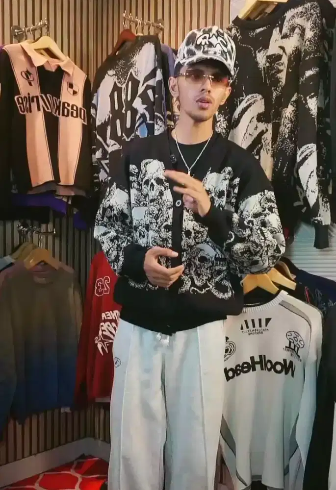 LOWONGAN KERJA
CONTENT CREATOR