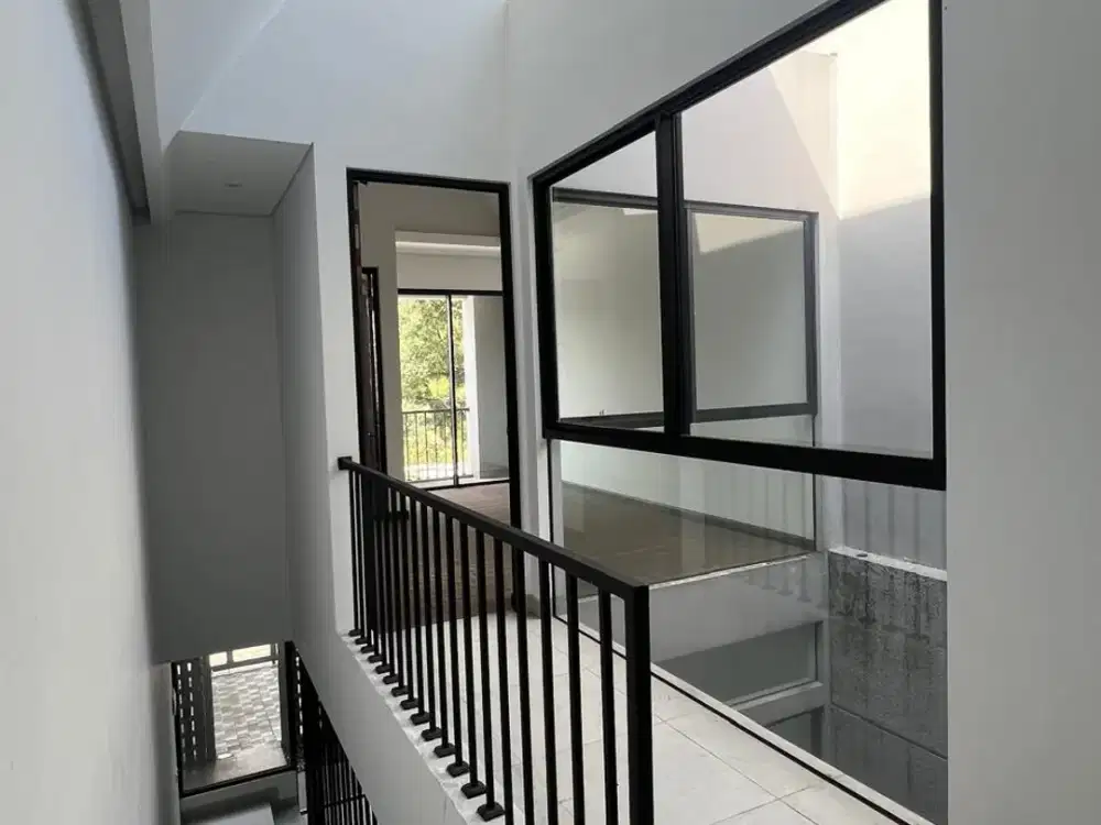 Rumah Baru Industrial Design Lokasi Strategies BSD city