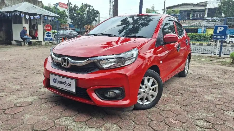 DP Murah Honda Brio Satya Like New 1.2 E Bensin-AT 2022