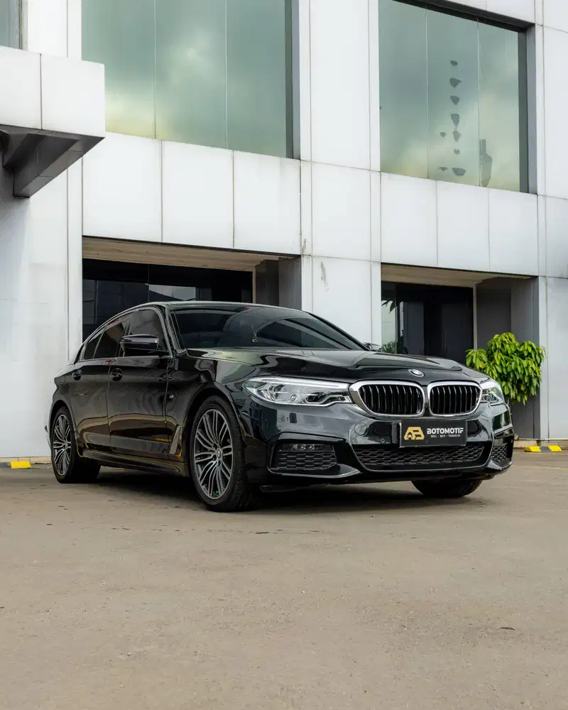 BMW 530i M Sport G30 Black 2019