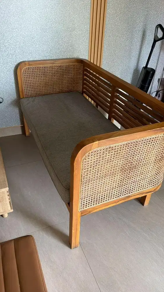 PIK2 Sofa Ratan 2-Seater Minimalis Kursi Rotan Sofa Jepara