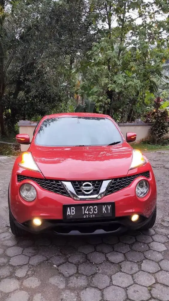 Juke rx red interior th 2017