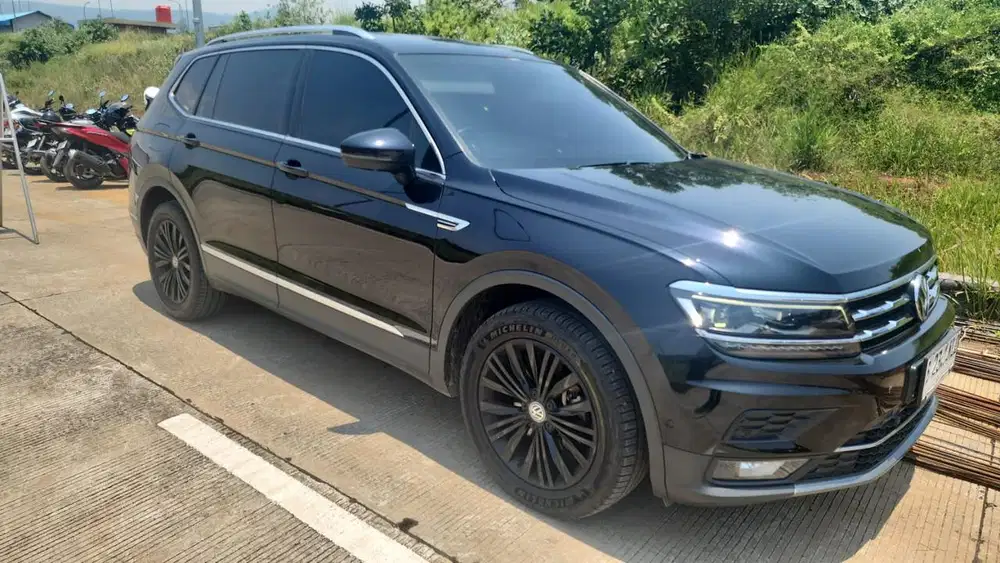 Volkswagen Tiguan Allspace 2021 Bensin