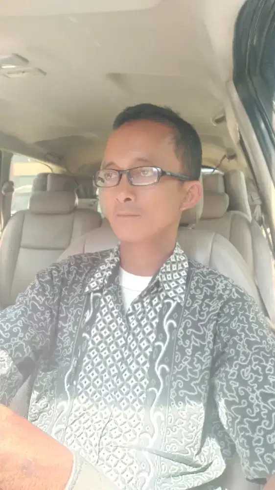 Mencari kerja Sopir SIM A&C