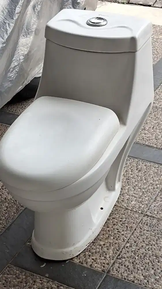 Closet bekas masih Mulus