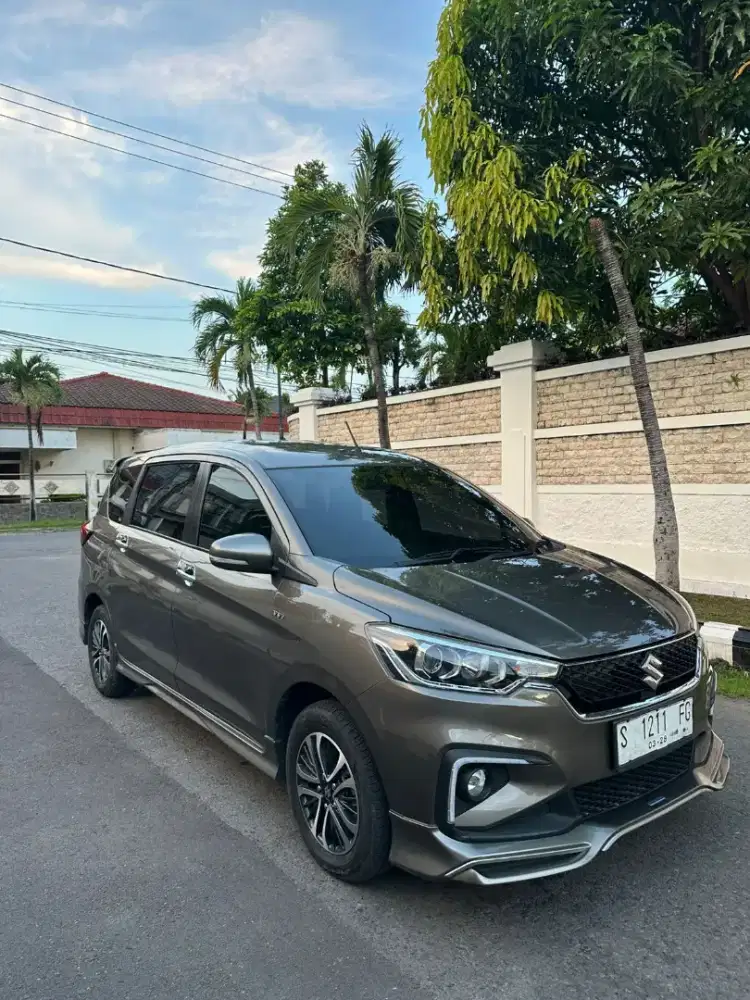 Ertiga Sporty 2022 Generasi Hybrid Irit