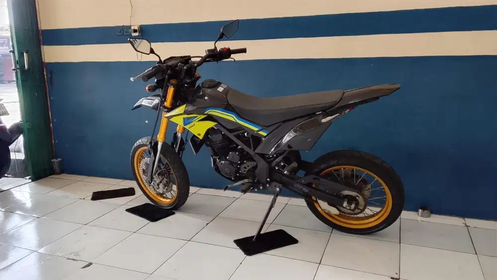 [#] kawasaki D-tracker 150cc 2024 siap pakai