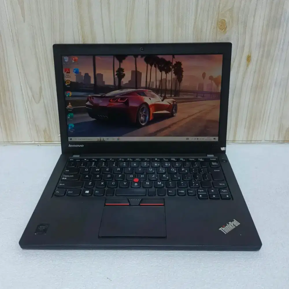 Lenovo thinkpad X250 tuchcreen FHD core.i5 Ram8GB/ssd256GB bogor