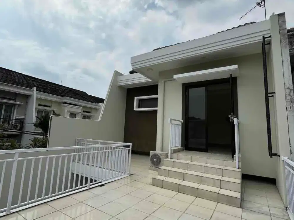 Rumah Harga NJOP 2 Lantai Bagus Shm, Cibubur Depok