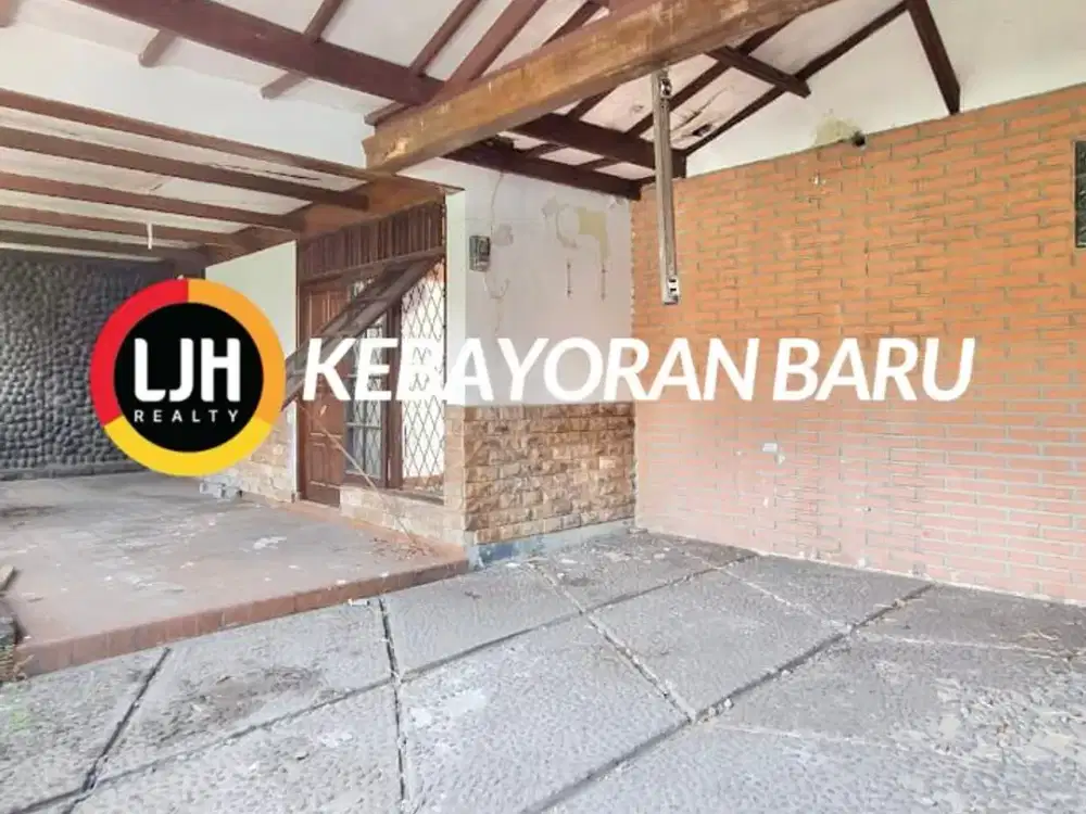 Dijual rumah asri banyak taman Cirendeu 2KM an ke MRT Lebak Bulus Jakarta Selatan