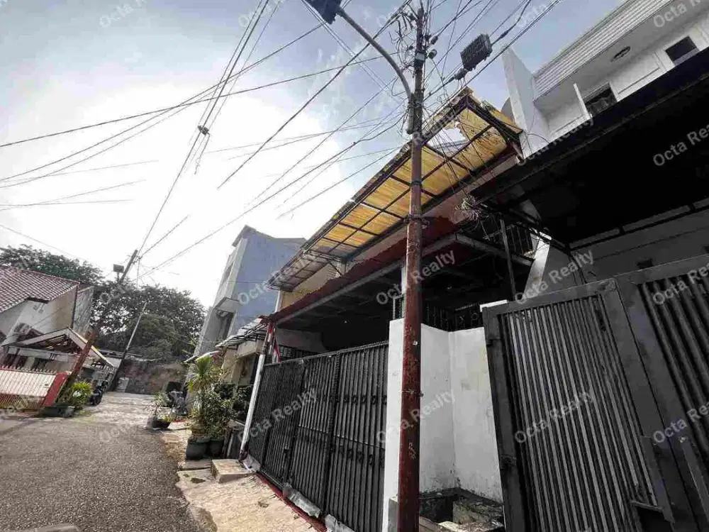 Di Jual / Di Sewa Rumah 2 Lantai Di Kawasan Strategis Rawamangun Jakarta Timur