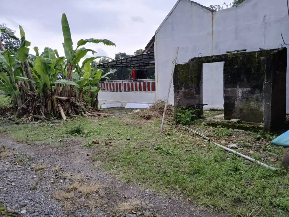 Dijual tanah barat pasar Godean Sleman