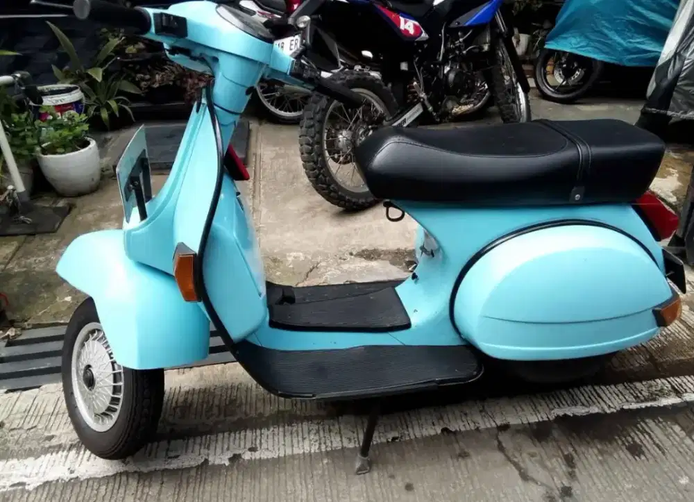 Vespa Exclusive 2 PX 150