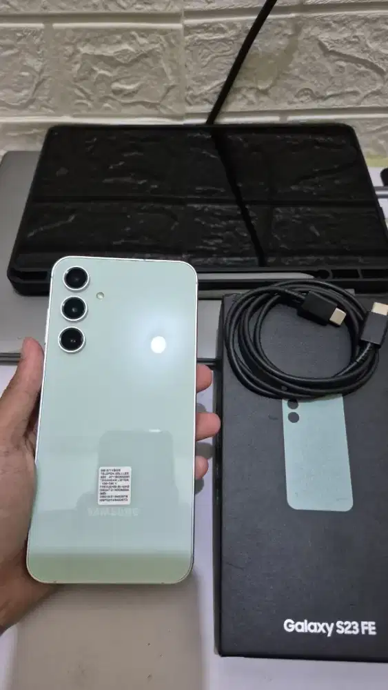 Samsung S23 FE 8/256 Fullset