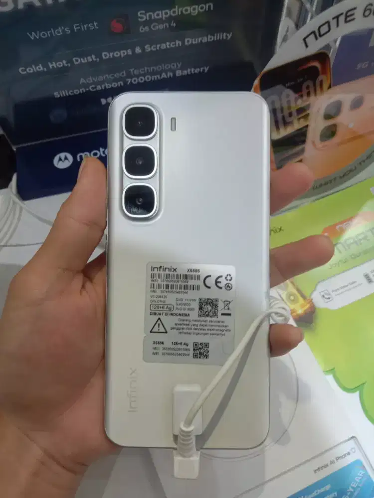 INFINIX HOT 60Pro± 8/256