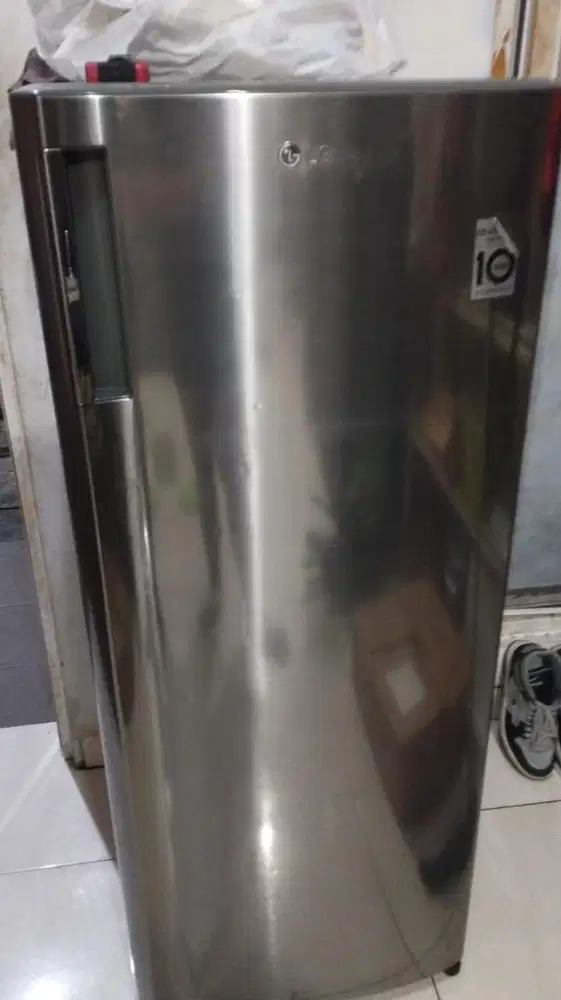 Freezer LG second