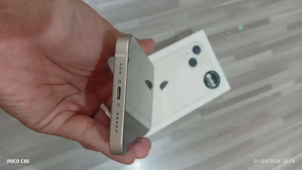 iPhone 13 128GB iBox, garansi masih ada!