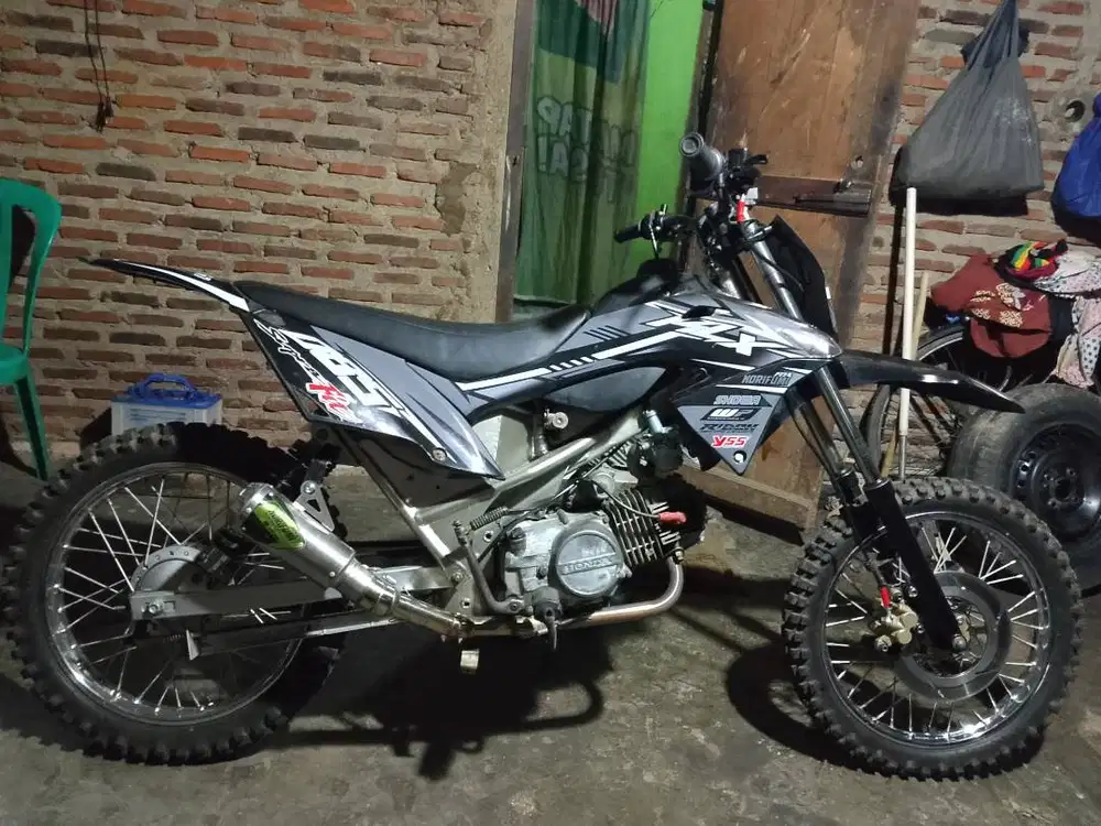 Jual motor Honda Supra