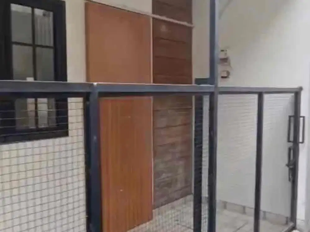 Promo rumah 400jt an tengah kota Surabaya 8 unit saja