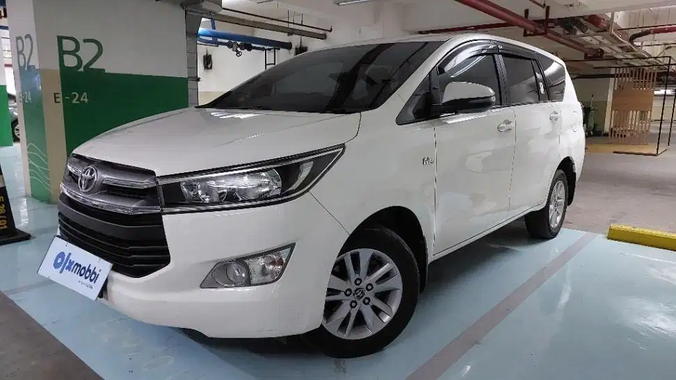 TDP 11JT, Toyota Kijang Innova 2.0 G Bensin-AT Putih 2017