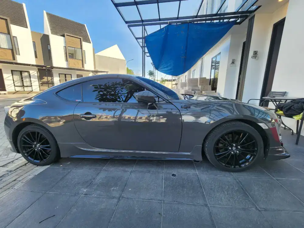 DIJUAL TOYOTA 86 2012