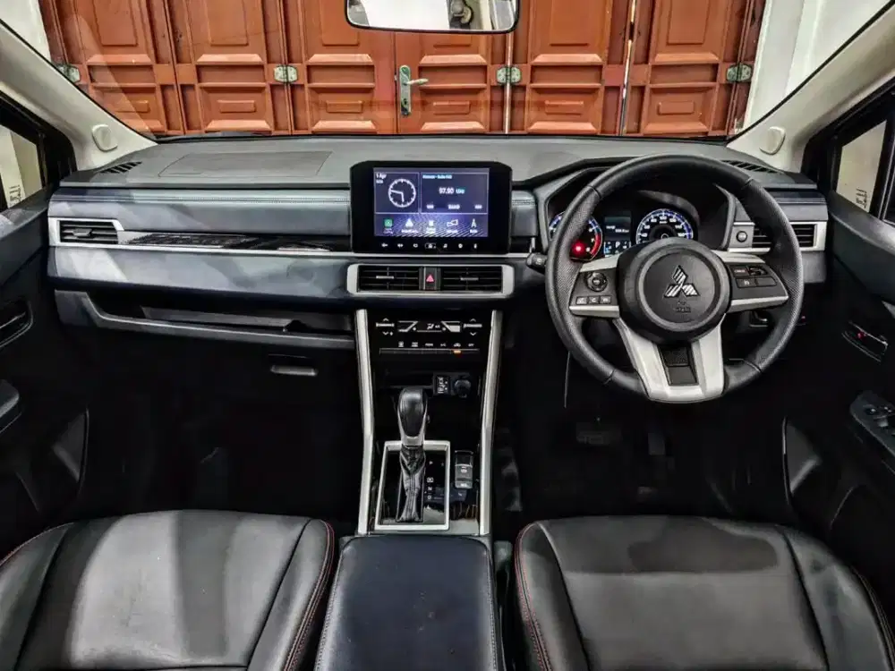 XPANDER CROSS Premium Automatic 2021 / 2022 hitam mitsubishi