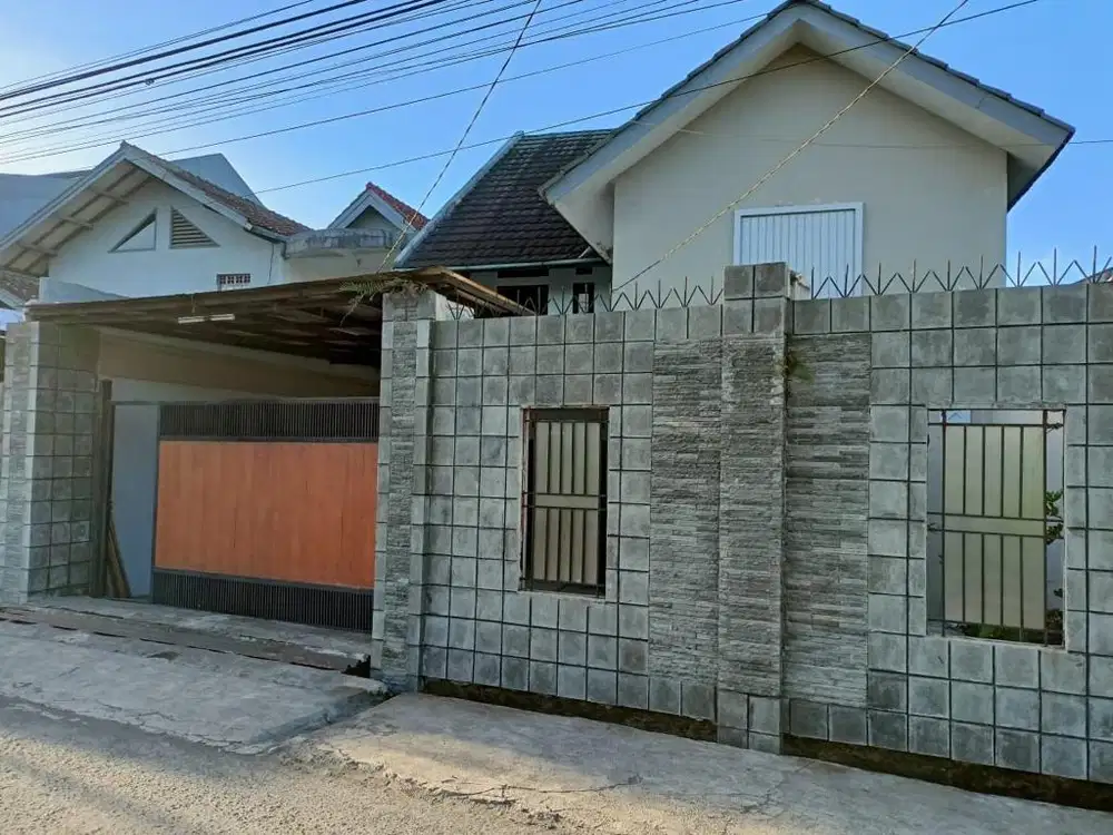 DiJual Rumah Luas Sukabumi 6kt 3km