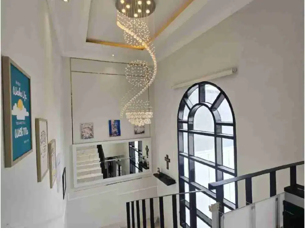 Turun Harga Jual Rumah Mewah Komplek Gegerkalong Permai Setiabudi