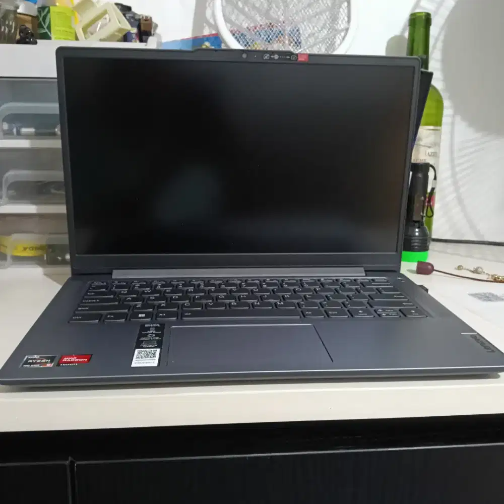 Dijual cepat laptop Lenovo baru,masih ada kardus nya