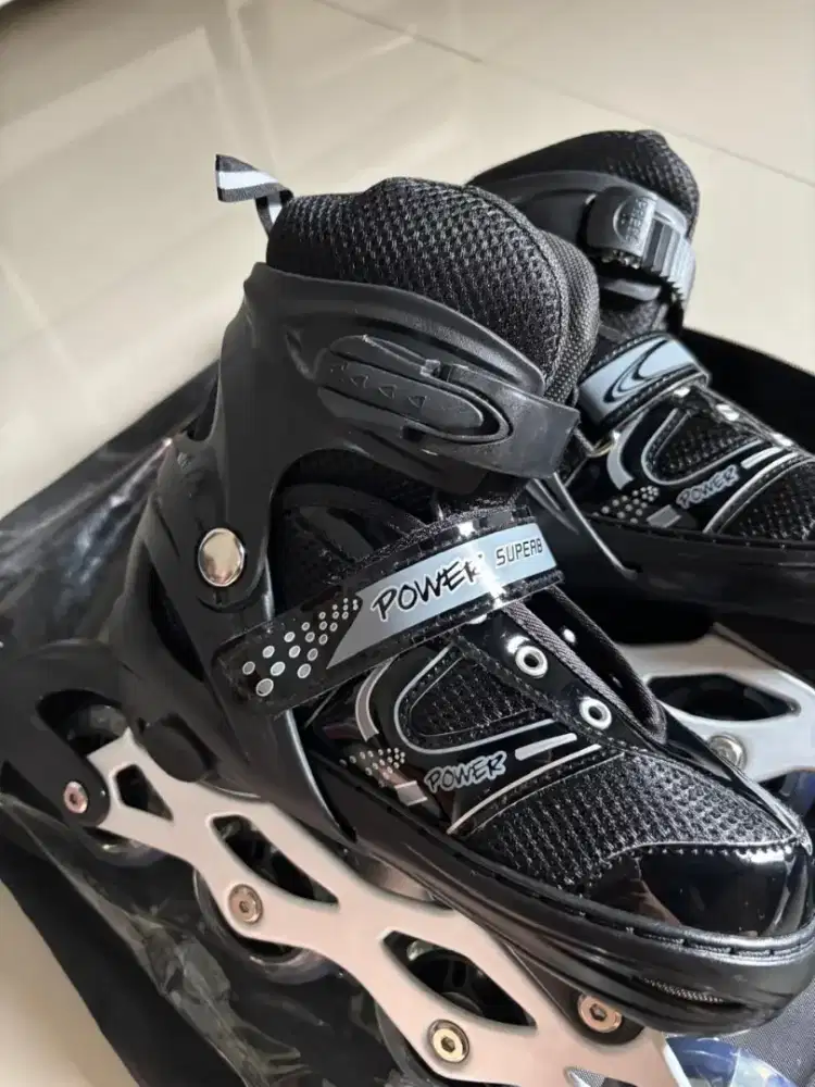 Sepatu roda jusl murah !!