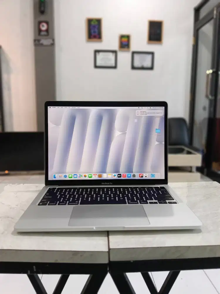 Macbook pro m1 A2338 16/512gb