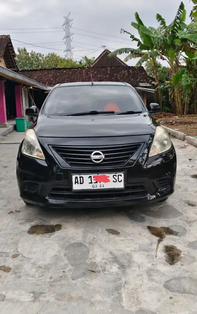 Nissan Almera 2013