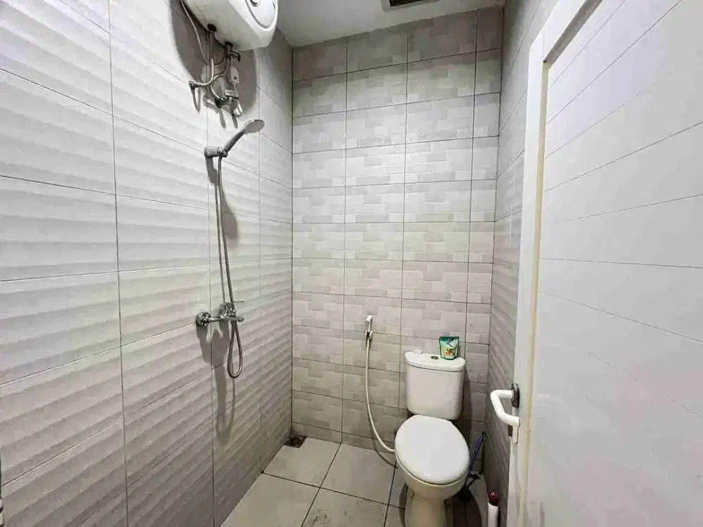 dijual rumah baru renov di sayap sumarecon , gedebage