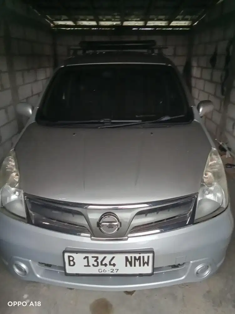 2013 Grand Livina SV AT | Pajak Jalan | Plat B | Terawat