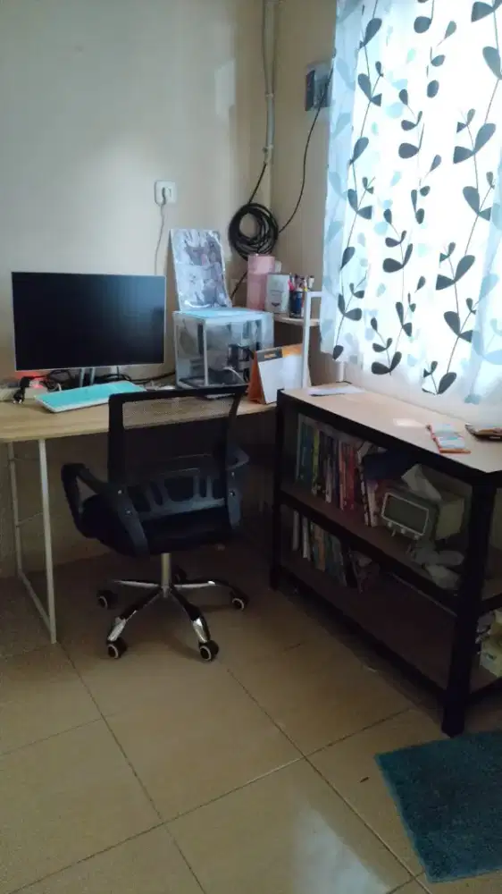 Di jual murah montior lenovo + dekstop