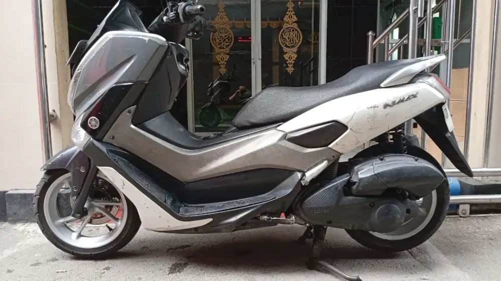 Jual cepat motor NMAX 2017