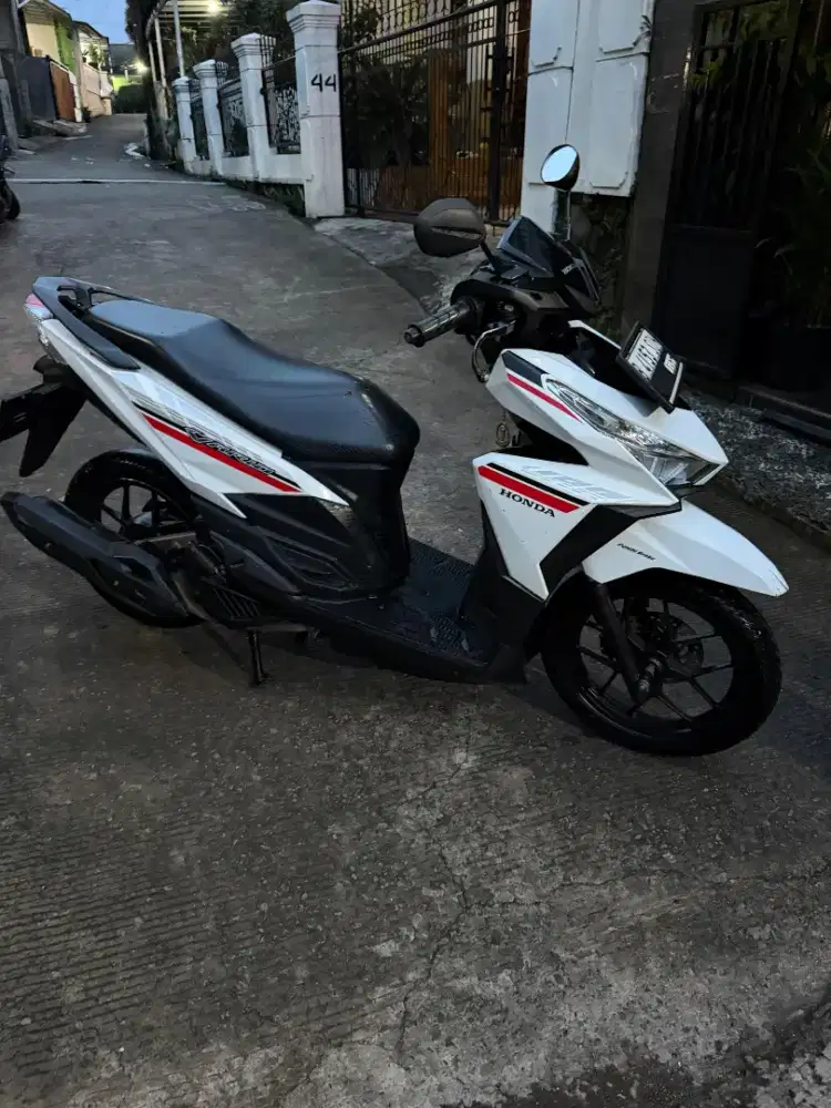 Vario 125 tahun 2017 original