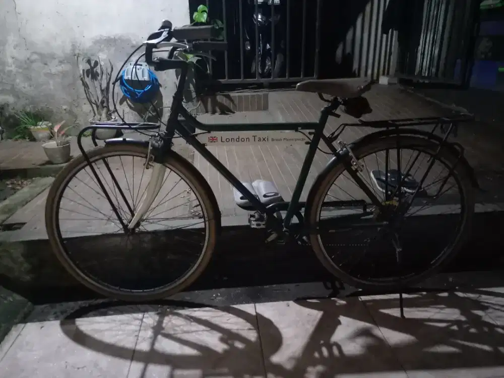 Jual sepeda onthel merk london taxi green army