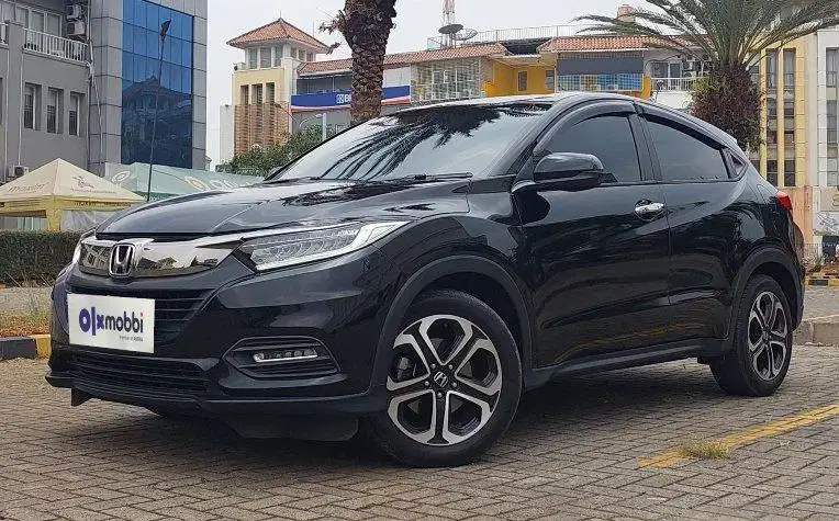 TDP 11JT, Honda HR-V 1.5 E Special Edition Bensin-AT Hitam 2020