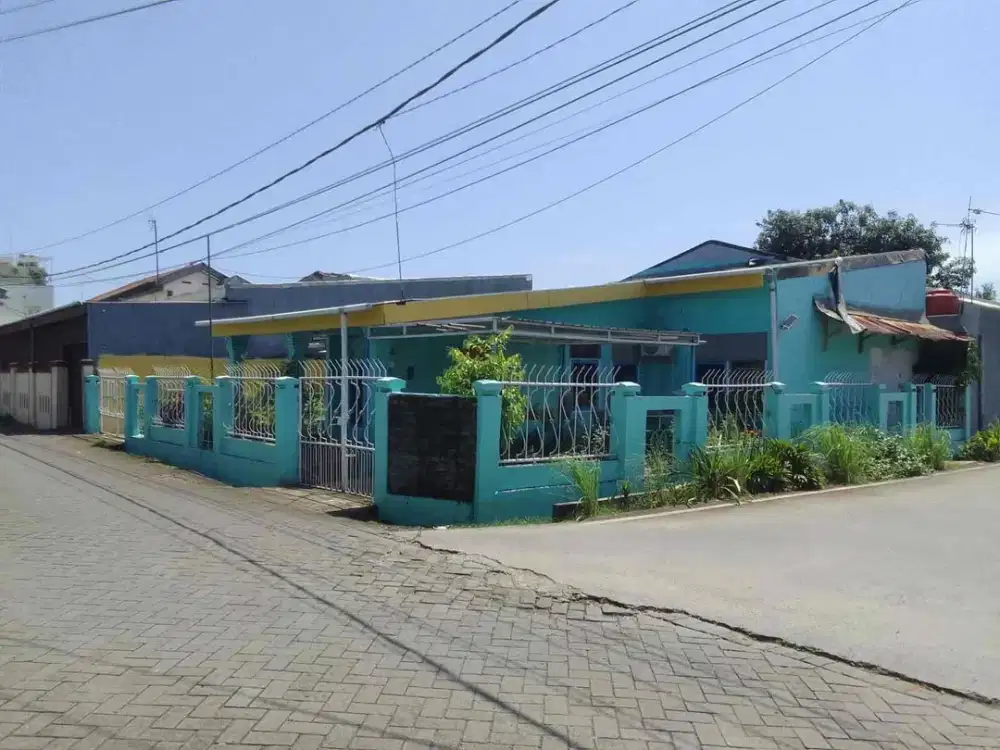 dijual rumah sudut tengah kota makassar