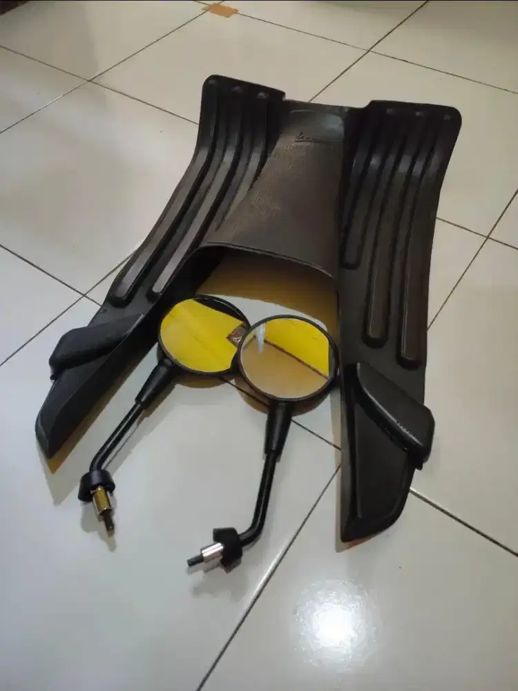 floormate dan spion vespa matic LX 125