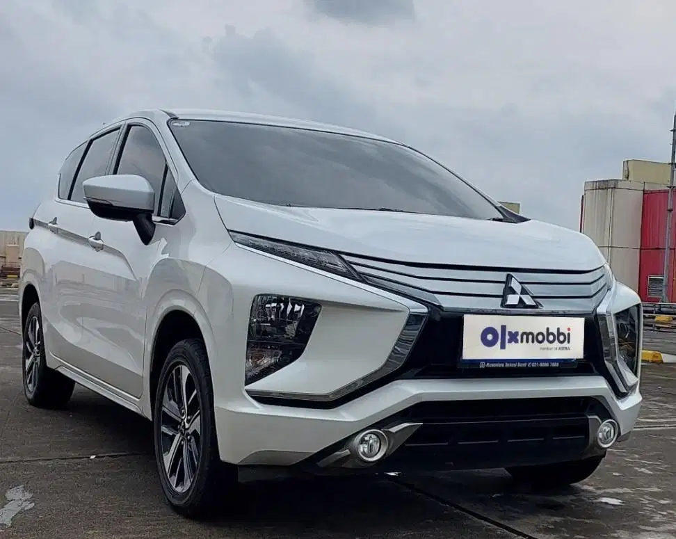 TDP 10JT, Mitsubishi Xpander 1.5 Sport Bensin-AT Putih 2021