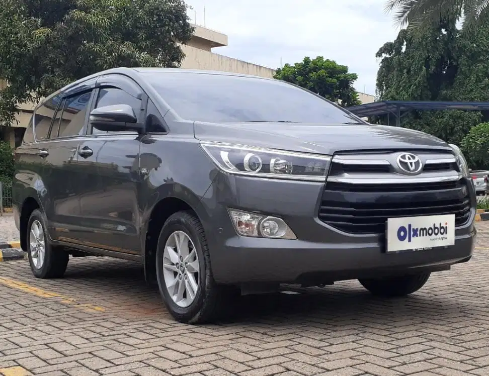 TDP 15JT, Toyota Kijang Innova 2.0 V Luxury Bensin-AT Abu 2021