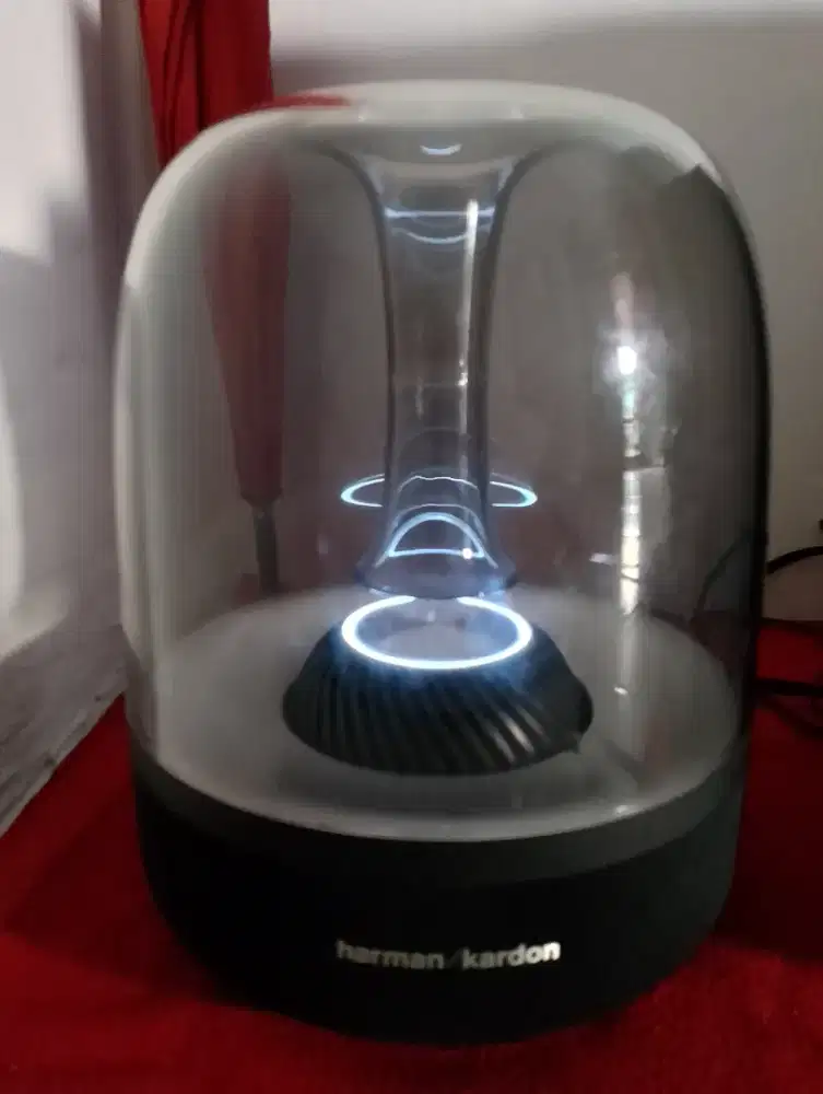 Di jual speaker bluetooth HK aur 2