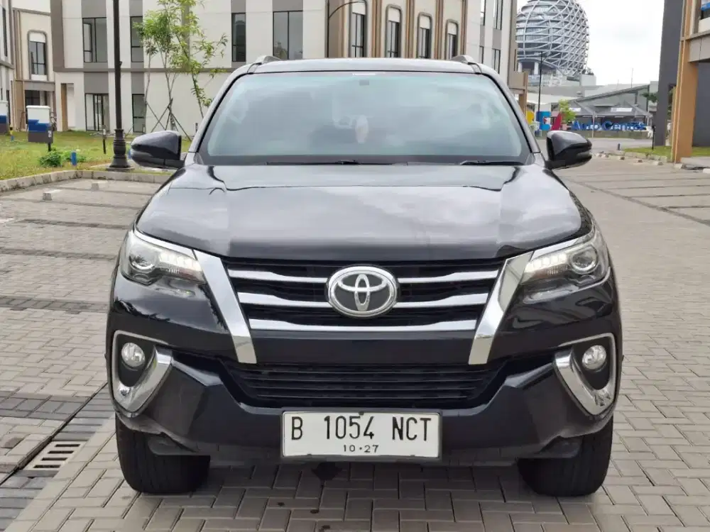 Fortuner VRZ AT 2019 HITAM KM 69RB