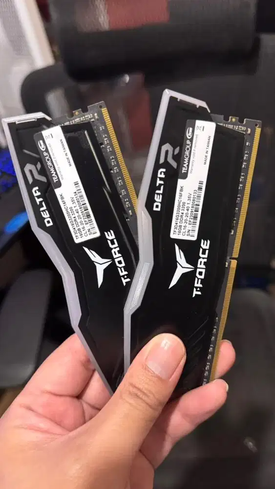 BISA SATUAN - RAM DDR4 32GB - Processor Intel i7 11700 - Mobo MSI B560