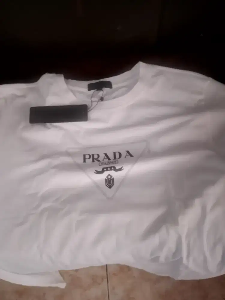 Kaos Prada original size 2XL WHITE